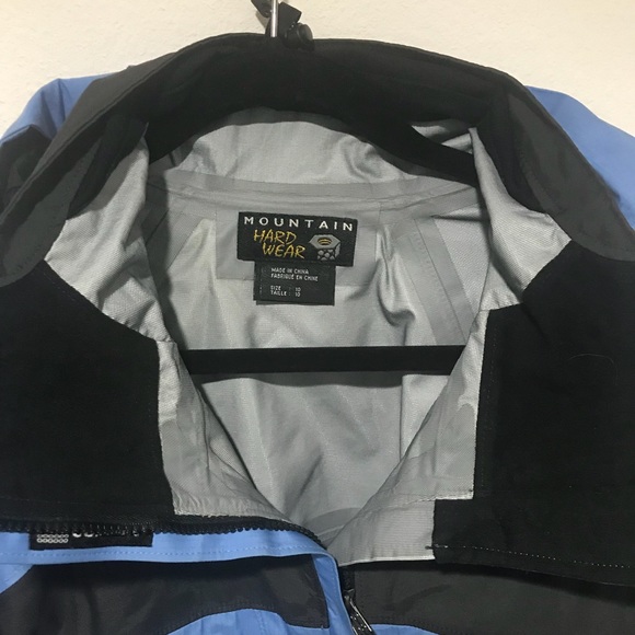 Mountain Hardwear Hooded Waterproof Shell - Picture 3 of 8